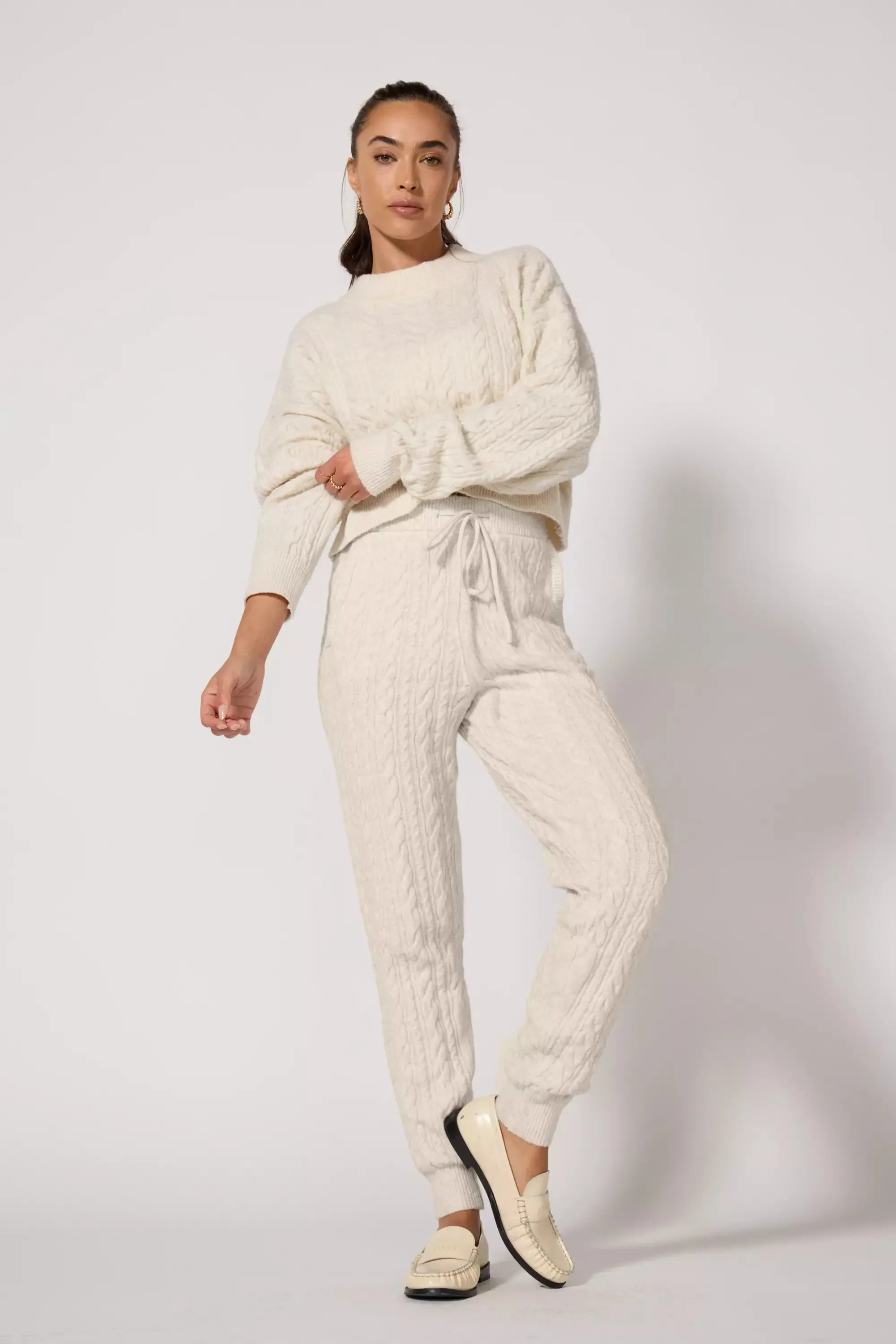 Cable Knit Cropped Sweater - Htr Birch