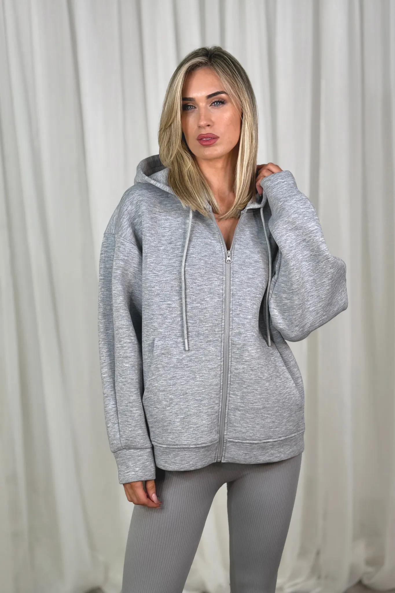 Taylor Zip Up Hoodie In Light Grey